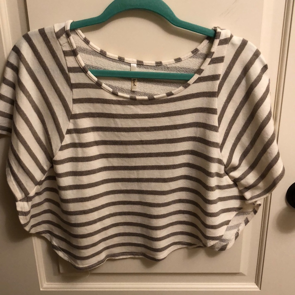 Crop t shirt